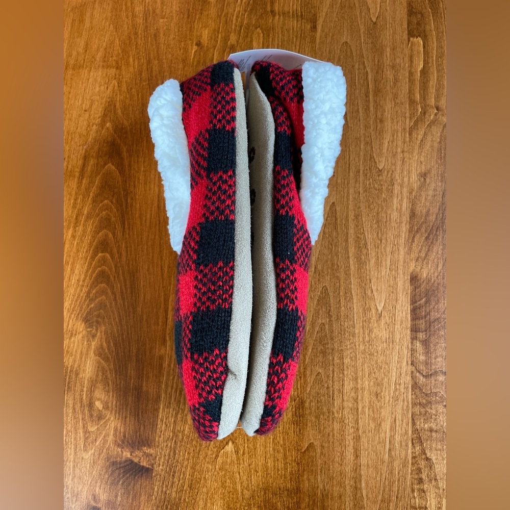 New Mixit Buffalo Plaid Slippers! Perfect for Christmas! Large/ XL.